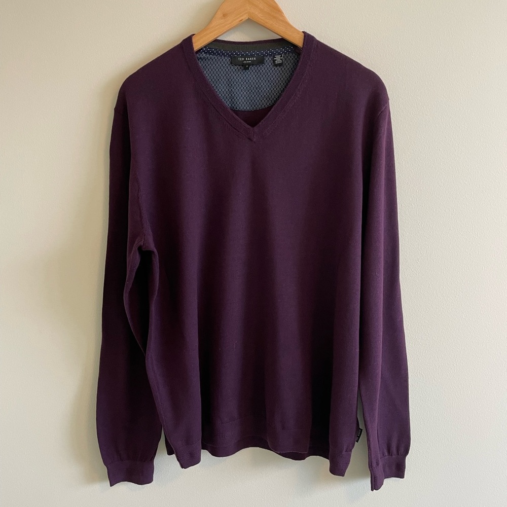 Size 7 Ted Baker Dark Purple V-Neck Sweater